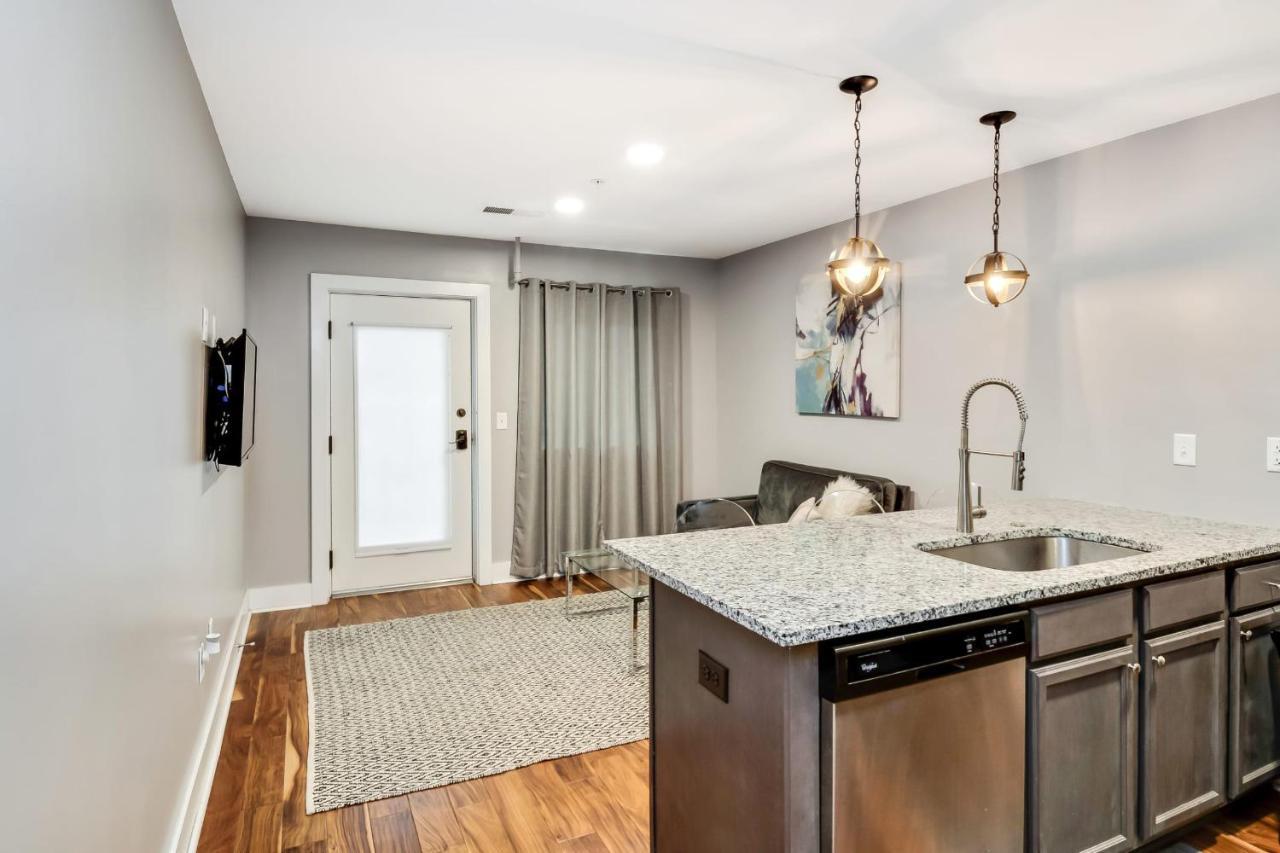 Modern 1 Bedroom Apartment! Quick Uber To Downtown! Nashville Ngoại thất bức ảnh